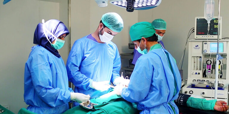 operation-theatre-technician-atharva-paramedical-institute